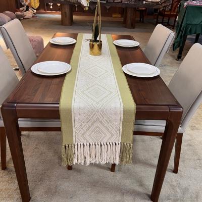 China 2022 New Arrivals European Style Dining Room Table Runner Reusable Simple Simple Decoration Table Runner European Style for sale