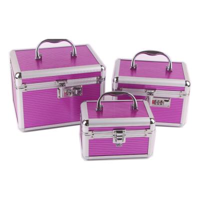 China Various Colorful Bling Mirrored Aluminum Small Train Case Eco - Friendly Durable Travel Makeup for sale