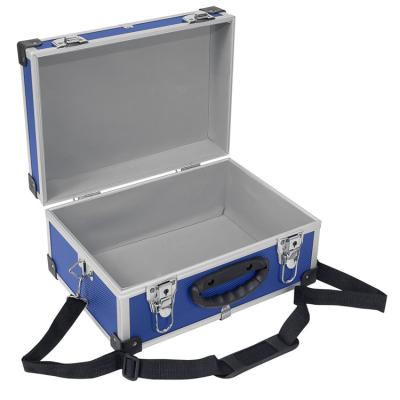 China Large Custom Security Professional Hard Towel Barber Aluminum Tool Case for sale