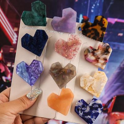 China Fashionable Korean Cute Small Size Hair Clips Kids Hair Clips Resin Acetate Hair Clips Girls Women Heart Clips Women Hair Accessories for sale