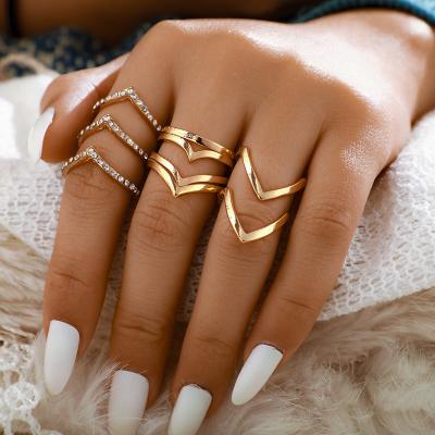 China BOHEMIA 5 Pcs / Set Fashion Minimalist Gold Filled Knuckle Rings Jewelry For Women Rhinestone Wedding Rings for sale