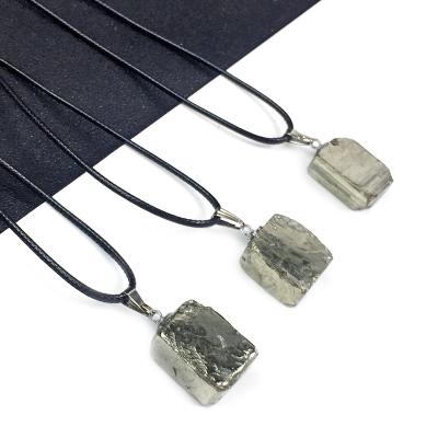 China Hot Selling China Natural Crystal Pyrite Quartz Stone Crystal Therapy Stone Pendant Necklace For Crafts for sale