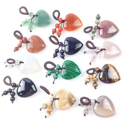 China Hot Natural Crystal Stone Heart Crystal Therapy Gemstone China Main Selling Chain Pendant For Gifts for sale