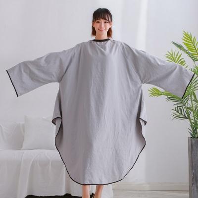 China Custom Barber Cape Salon Anti-Static Accessories Hair Salon Cape with Anti-Static and Water Repellent for sale