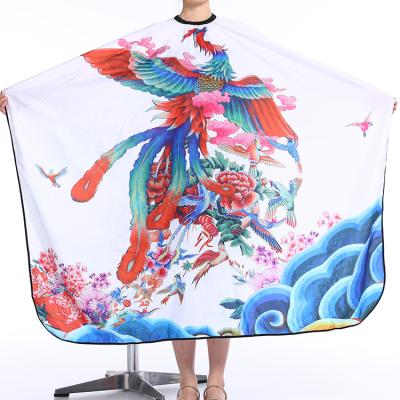 China Hairdresser Hairdresser Wai Cotton Poly Cotton Waterproof Barber Gown Cheap Waterproof Cloth Free Apron Customized Barber Shop Aprons for sale