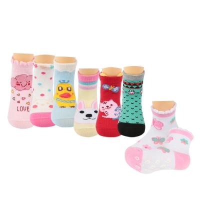 China 0-2 years old design baby cartoon animal bumps custom made funny baby non-slip socks for sale