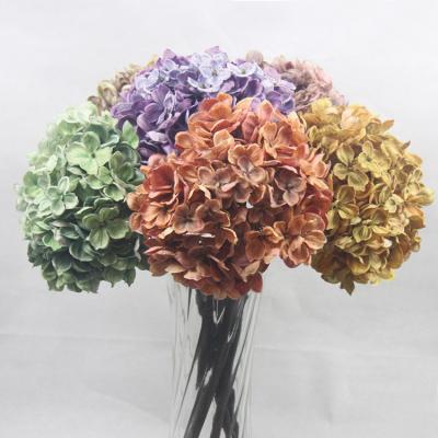 China Wholesale Realistic Plant Bulk White Silk Hydrangea Flower 47Cm Artificial Bouquet For Wedding Decoration for sale