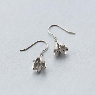 China 925 Sterling Silver Environmental Friendly Magnolia Flower Drop Earrings for sale