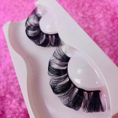 China Natural Soft False 3d Mink Eyelashes Bulk Russian Strip Mink Lashes Lashes Russian D Loop Strip Lashes for sale