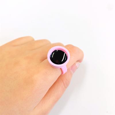 China Women's Most Popular Wholesale Color Eyelash Extension Glue Natural High Quality White Ring for sale