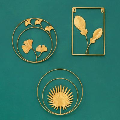 China Modern Modern Living Room Metal Wall Art Home Decor Hanging Gold Wall Decoration Plant Ornament for sale