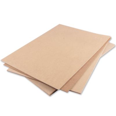 中国 Moisture Proof Wood Fiber Material And Indoor Use Plain MDF Board 販売のため