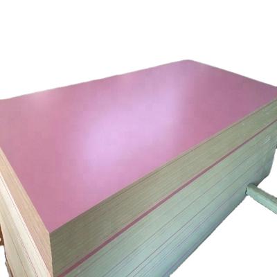 China Good quality moisture proof factory directly faced melamine laminated fiberboard board Te koop