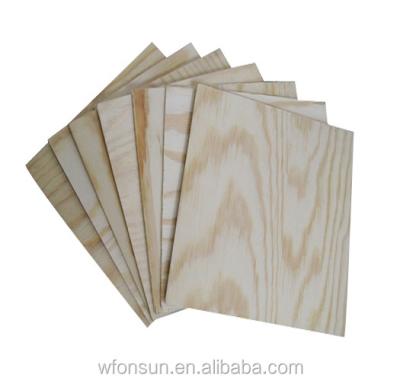 中国 Factory direct sale 1220*2440 Liny contemporary strong cheap laminated commercial plywood for sale 販売のため