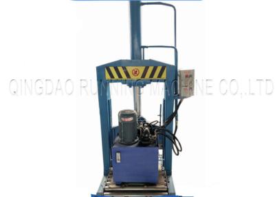 China Car Tires Vertical Hydraulic Cutting Machine With High Precision Circular Knife Cutting for sale