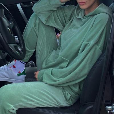 China Women Breathable Velor Two Piece Long Sleeve Tracksuit Pullover And Hoodie Sport Tracksuit Set Stylish Sweatsuit for sale