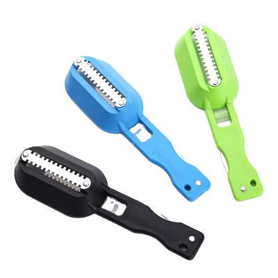 China Wholesale Viable Skinner Scaler Fish Kitchen Tools Accessories Stainless Steel Remover Scaler Graters Cleaner Scraper for sale