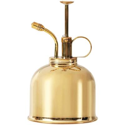 China New Retro Disinfection Vase Disinfection Watering Pouring Succulent Box Desktop Shower Pure Copper Water Bottle Special Nostalgic Bottle Spray for sale