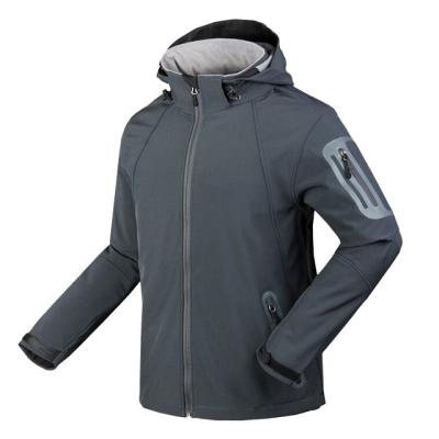 China Wind Breathable Cold Proof New Mountain Sports Softshell Jacket For Men for sale