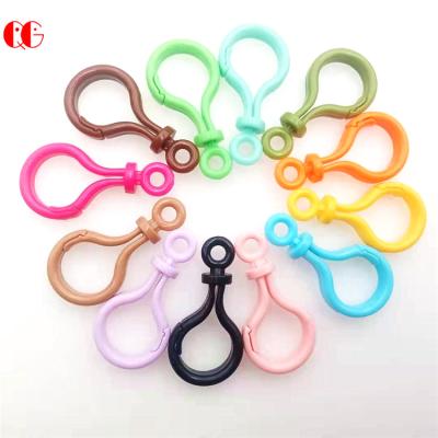 China Factory Stocked Wholesale Plastic Key Hook Chain Hook For Doll Plastic Colorful Snap Hook for sale