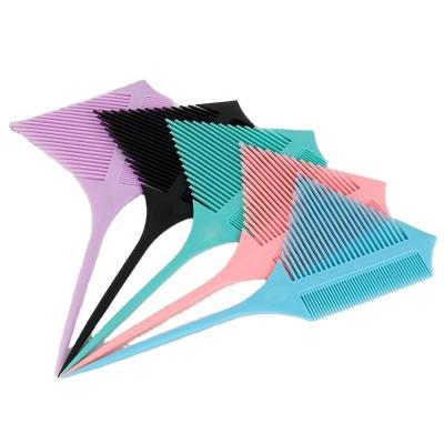 China Salon Barber Shop Equipment Highlight Hair Comb Salon Bifurcated High Gloss Carbon Fiber Straight Style Beating 2022 Tips Tail Comb for sale