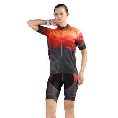 China Breathable Customized Teamwear Cycling Jersey Personalized Fit For Tall Riders for sale