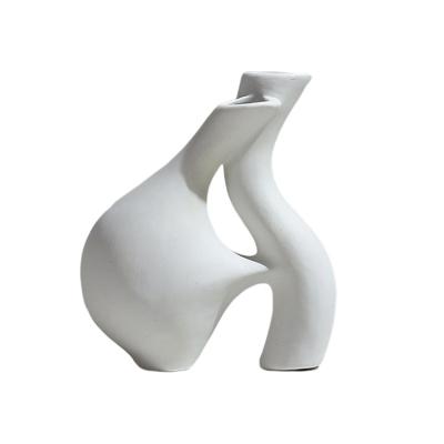 China 2022 New White Irregular Size Decorative Embrace Oriental Rock Vase Wedding for sale