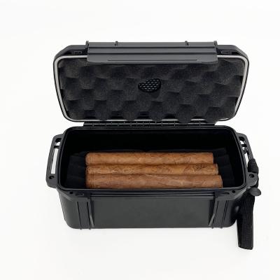 China Morden luxury factory direct sales sealed moisturize storage pack home travel 15 cigarette portable cigar box for sale