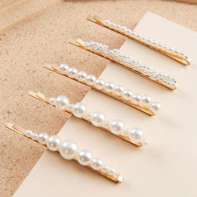 China 2021 Eco-friendly Anti-Allergy Lead And Nickel Free Vintage Bride Wedding For Women Cut Small Flower Hair Accessory Pin With Pearl 5pcs Custom Set for sale