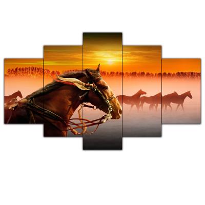 China Modern Home Decoration Running Horse Family Wall Art Animal Picture Painting On Canvas for sale