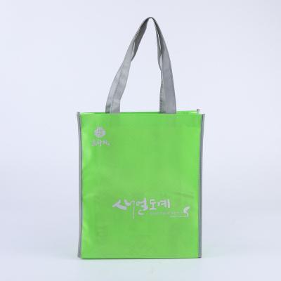 China Environmental Protection Quality Promotional Shopping Bags Biodegrade Storage Nonwoven Fabric Bag for sale