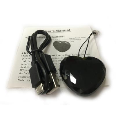 China VJOY Mini Audio Professional Voice Activated Voice Activated Recorder WR02 with Necklace Heart Shaped Voice Recorder for sale