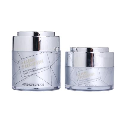 China 20ml 30ml 50ml Luxury Round UV Shiny Sliver Painting Container Recyclable Material Body Cream Skin Care Plastic Cosmetic Jar With Metal Lid for sale