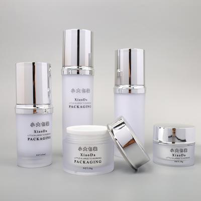 China Recyclable Material Airless Pump Bottle Refillable Custom Printed Luxury Recycled Eco Friendly Skin Care for sale