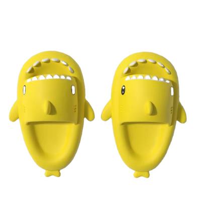 China Fashion Trend EVA Children Shark Slipper Baby Sandalia Baby Sandals and Non-slip Slippers for Kids Summer Sandals for Kids for sale