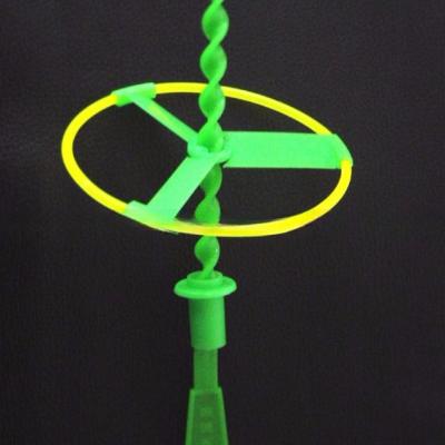 China Long-Lasting Glow Stick Flying Disc MSDS Certified Shelf Time 2-3 Years for sale