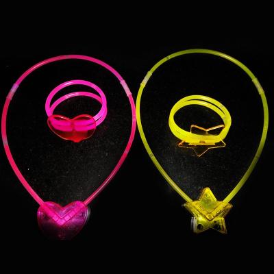 China 8-12 Hours Glow Time Assorted Colors Chemical Glow Stick Necklace for 2022 Party Favor for sale