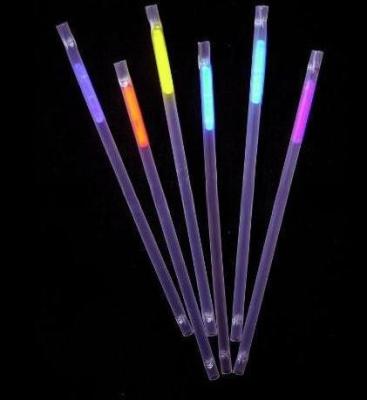 China Bar Favors Plastic Drinking Straw Glowing Time 6-8 Hours Red/Yellow/Blue/Green/Pink/Orange for sale