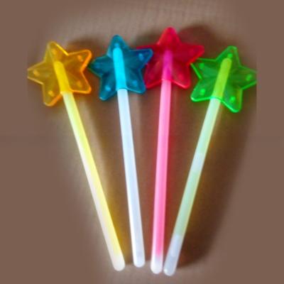 China 2022 Non-Flammable Glow Star Sticks in Assorted Colors for Bar Occasions Free Samples for sale