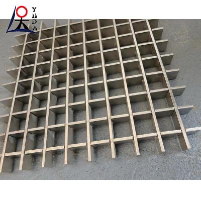 China Twisted Cross Bar Hot Dip Galvanized Steel Grating ASTM A36  A1011 A569 for sale