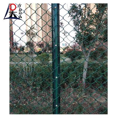 China Garden Temporary Fence Gate Galvanized Cyclone Iron Wire Mesh Panels for sale