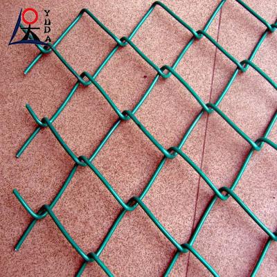 China Hot Dipped Galvanized Chain Link Fence Panels Diamond Cyclone Iron Wire Net for sale