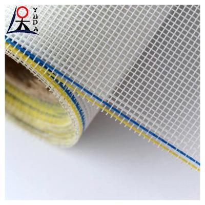 China Durable Fire Resistant Fiberglass Mosquito Window Mesh For Sliding Screen Windows for sale