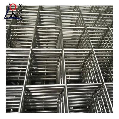 China Hot Dipped Galvanized Welded Net Rabbit Bird Cage Welded Wire Mesh for sale