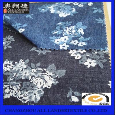 China Antistatic Printed Denim Fabric In Soft Fabric 100%cotton Floral Printed Denim Fabric for sale