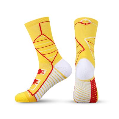 China Anti - Silp Breathable Custom Sports Basketball Socks For Men And Women for sale