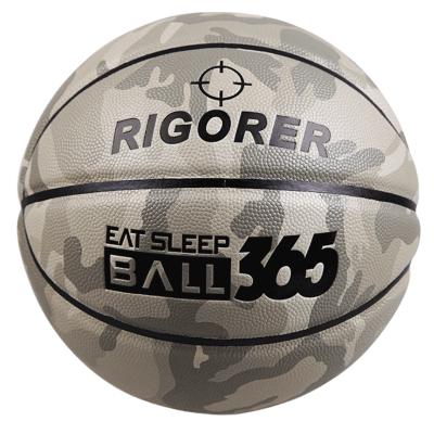 중국 Outdoor Hygroscopic Leather And Indoor Rubber Gray Camouflage Basketball Ball High Grade 판매용