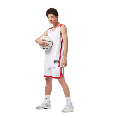 中国 Breathable Multi Color Adult Sports Wear Polyester Basketball Uniform Tank Top Set For Men 販売のため