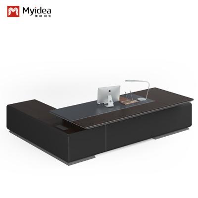 China Modern Luxury Large Wooden MDF Desk Classic Boss Office Desk For Workstations Office Furniture for sale