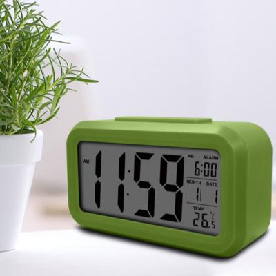 China The Smartest 2020 Calendars Analog Clock with Battery Operated Digital Display Alarm Clock LCD Alarm Clock for sale